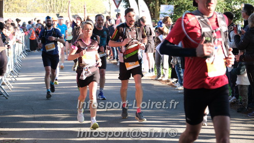 Marathon_Cheverny2025_Dimanche_Passage_CentreVille/2025CHEVERNY_VILLE_001055.JPG