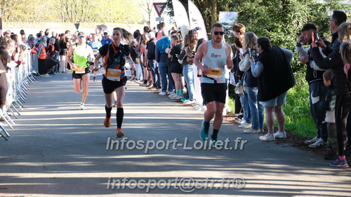 Marathon_Cheverny2025_Dimanche_Passage_CentreVille/2025CHEVERNY_VILLE_001064.JPG