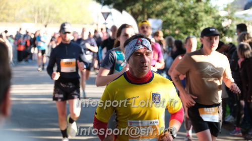 Marathon_Cheverny2025_Dimanche_Passage_CentreVille/2025CHEVERNY_VILLE_001105.JPG