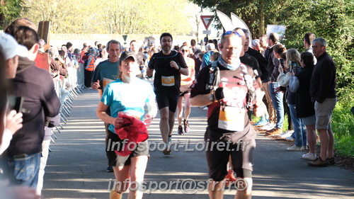 Marathon_Cheverny2025_Dimanche_Passage_CentreVille/2025CHEVERNY_VILLE_001116.JPG