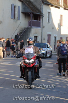 Marathon_Cheverny2025_Dimanche_Passage_CentreVille/2025CHEVERNY_VILLE_001123.JPG