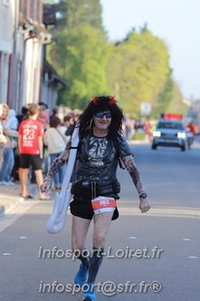 Marathon_Cheverny2025_Dimanche_Passage_CentreVille/2025CHEVERNY_VILLE_001126.JPG