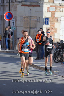 Marathon_Cheverny2025_Dimanche_Passage_CentreVille/2025CHEVERNY_VILLE_001130.JPG