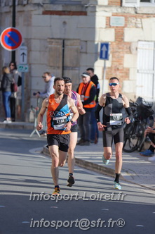 Marathon_Cheverny2025_Dimanche_Passage_CentreVille/2025CHEVERNY_VILLE_001132.JPG