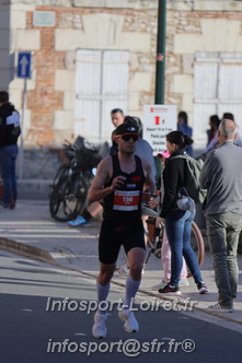Marathon_Cheverny2025_Dimanche_Passage_CentreVille/2025CHEVERNY_VILLE_001134.JPG