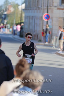 Marathon_Cheverny2025_Dimanche_Passage_CentreVille/2025CHEVERNY_VILLE_001135.JPG