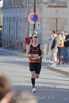 Marathon_Cheverny2025_Dimanche_Passage_CentreVille/2025CHEVERNY_VILLE_001148.JPG