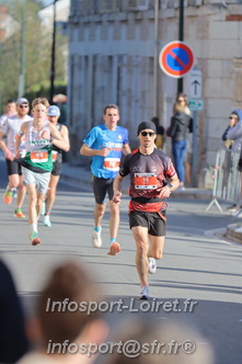 Marathon_Cheverny2025_Dimanche_Passage_CentreVille/2025CHEVERNY_VILLE_001153.JPG