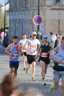 Marathon_Cheverny2025_Dimanche_Passage_CentreVille/2025CHEVERNY_VILLE_001157.JPG