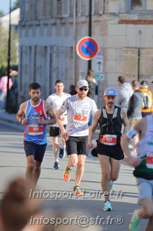 Marathon_Cheverny2025_Dimanche_Passage_CentreVille/2025CHEVERNY_VILLE_001158.JPG