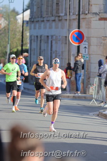 Marathon_Cheverny2025_Dimanche_Passage_CentreVille/2025CHEVERNY_VILLE_001160.JPG