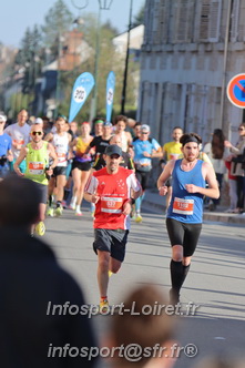 Marathon_Cheverny2025_Dimanche_Passage_CentreVille/2025CHEVERNY_VILLE_001171.JPG
