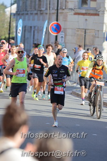 Marathon_Cheverny2025_Dimanche_Passage_CentreVille/2025CHEVERNY_VILLE_001173.JPG