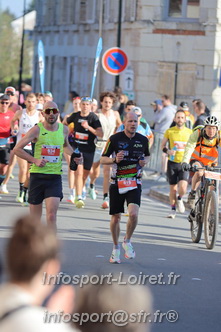 Marathon_Cheverny2025_Dimanche_Passage_CentreVille/2025CHEVERNY_VILLE_001174.JPG