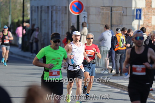 Marathon_Cheverny2025_Dimanche_Passage_CentreVille/2025CHEVERNY_VILLE_001191.JPG