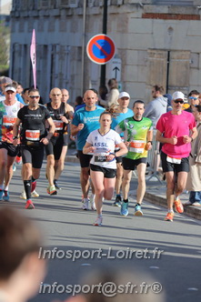Marathon_Cheverny2025_Dimanche_Passage_CentreVille/2025CHEVERNY_VILLE_001203.JPG