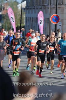 Marathon_Cheverny2025_Dimanche_Passage_CentreVille/2025CHEVERNY_VILLE_001205.JPG