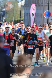 Marathon_Cheverny2025_Dimanche_Passage_CentreVille/2025CHEVERNY_VILLE_001207.JPG