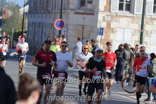 Marathon_Cheverny2025_Dimanche_Passage_CentreVille/2025CHEVERNY_VILLE_001209.JPG