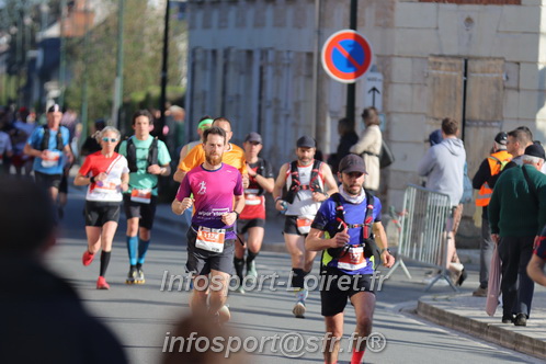 Marathon_Cheverny2025_Dimanche_Passage_CentreVille/2025CHEVERNY_VILLE_001216.JPG