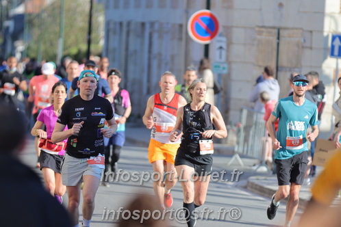 Marathon_Cheverny2025_Dimanche_Passage_CentreVille/2025CHEVERNY_VILLE_001239.JPG