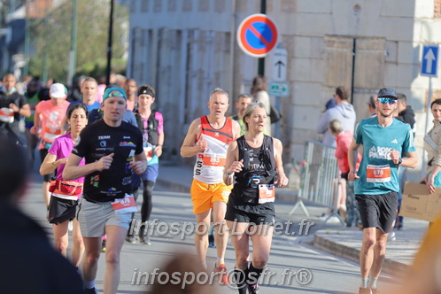 Marathon_Cheverny2025_Dimanche_Passage_CentreVille/2025CHEVERNY_VILLE_001240.JPG