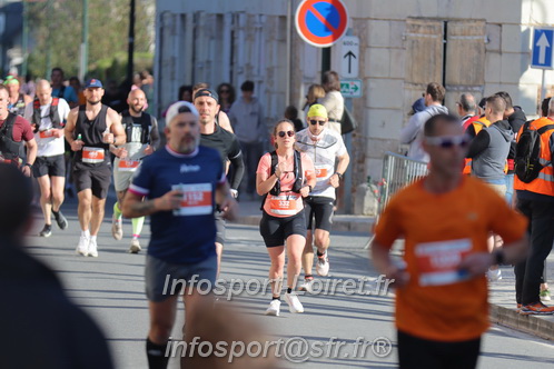 Marathon_Cheverny2025_Dimanche_Passage_CentreVille/2025CHEVERNY_VILLE_001249.JPG