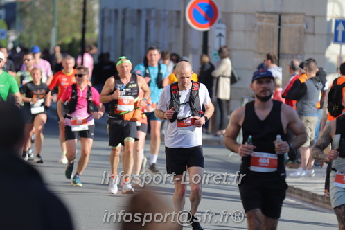 Marathon_Cheverny2025_Dimanche_Passage_CentreVille/2025CHEVERNY_VILLE_001250.JPG