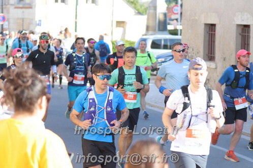Marathon_Cheverny2025_Dimanche_Passage_CentreVille/2025CHEVERNY_VILLE_001257.JPG