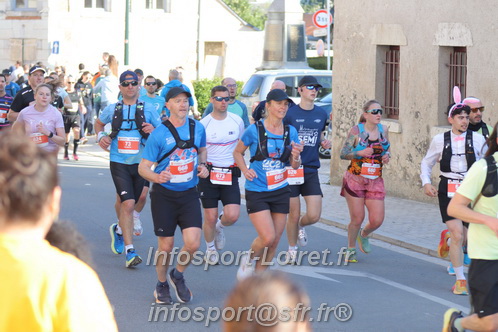 Marathon_Cheverny2025_Dimanche_Passage_CentreVille/2025CHEVERNY_VILLE_001259.JPG