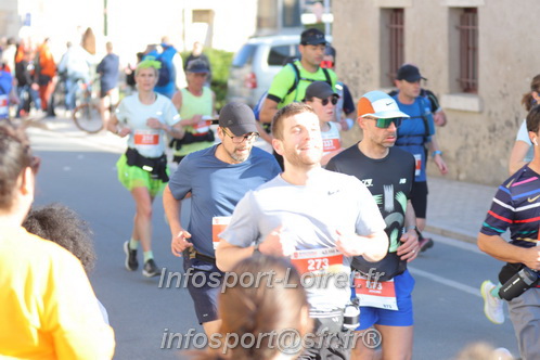 Marathon_Cheverny2025_Dimanche_Passage_CentreVille/2025CHEVERNY_VILLE_001262.JPG