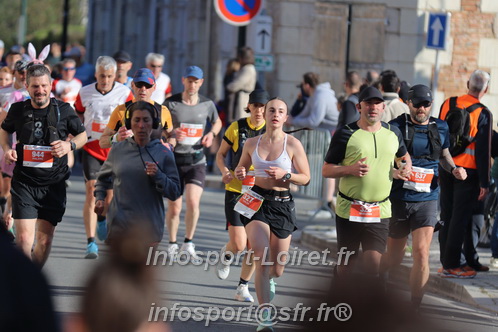 Marathon_Cheverny2025_Dimanche_Passage_CentreVille/2025CHEVERNY_VILLE_001267.JPG