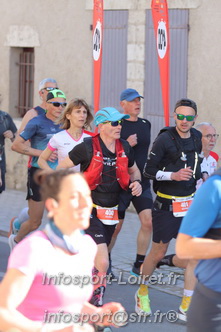 Marathon_Cheverny2025_Dimanche_Passage_CentreVille/2025CHEVERNY_VILLE_001283.JPG