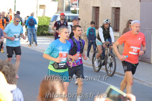 Marathon_Cheverny2025_Dimanche_Passage_CentreVille/2025CHEVERNY_VILLE_001287.JPG