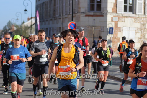 Marathon_Cheverny2025_Dimanche_Passage_CentreVille/2025CHEVERNY_VILLE_001298.JPG