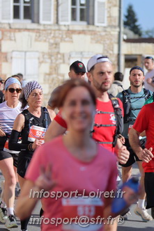 Marathon_Cheverny2025_Dimanche_Passage_CentreVille/2025CHEVERNY_VILLE_001300.JPG