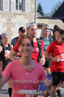 Marathon_Cheverny2025_Dimanche_Passage_CentreVille/2025CHEVERNY_VILLE_001301.JPG