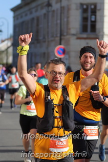 Marathon_Cheverny2025_Dimanche_Passage_CentreVille/2025CHEVERNY_VILLE_001302.JPG