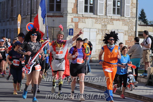 Marathon_Cheverny2025_Dimanche_Passage_CentreVille/2025CHEVERNY_VILLE_001361.JPG
