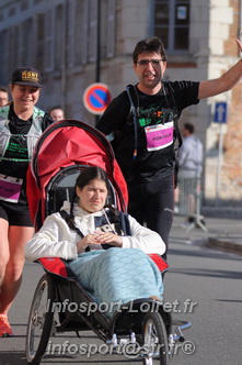Marathon_Cheverny2025_Dimanche_Passage_CentreVille/2025CHEVERNY_VILLE_001379.JPG