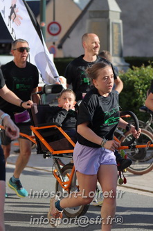Marathon_Cheverny2025_Dimanche_Passage_CentreVille/2025CHEVERNY_VILLE_001382.JPG