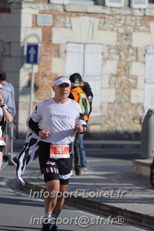 Marathon_Cheverny2025_Dimanche_Passage_CentreVille/2025CHEVERNY_VILLE_001391.JPG