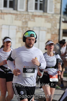 Marathon_Cheverny2025_Dimanche_Passage_CentreVille/2025CHEVERNY_VILLE_001395.JPG