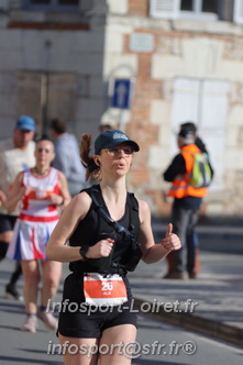 Marathon_Cheverny2025_Dimanche_Passage_CentreVille/2025CHEVERNY_VILLE_001412.JPG