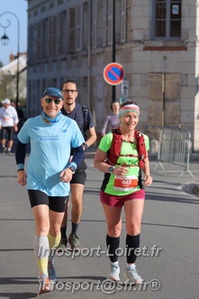 Marathon_Cheverny2025_Dimanche_Passage_CentreVille/2025CHEVERNY_VILLE_001462.JPG