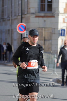 Marathon_Cheverny2025_Dimanche_Passage_CentreVille/2025CHEVERNY_VILLE_001469.JPG