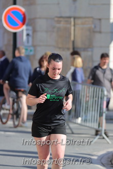 Marathon_Cheverny2025_Dimanche_Passage_CentreVille/2025CHEVERNY_VILLE_001471.JPG