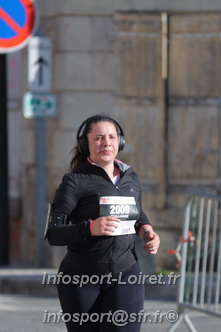 Marathon_Cheverny2025_Dimanche_Passage_CentreVille/2025CHEVERNY_VILLE_001495.JPG