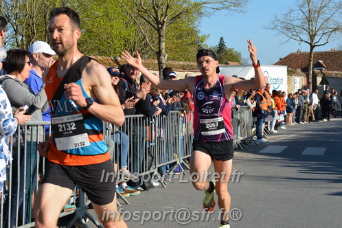 Marathon_Cheverny2025_Dimanche_Passage_CentreVille/2025CHEVERNY_VILLE_001505.JPG