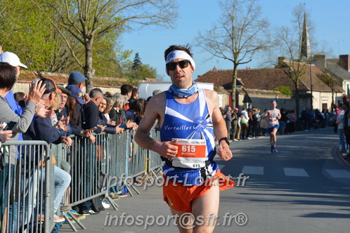 Marathon_Cheverny2025_Dimanche_Passage_CentreVille/2025CHEVERNY_VILLE_001514.JPG